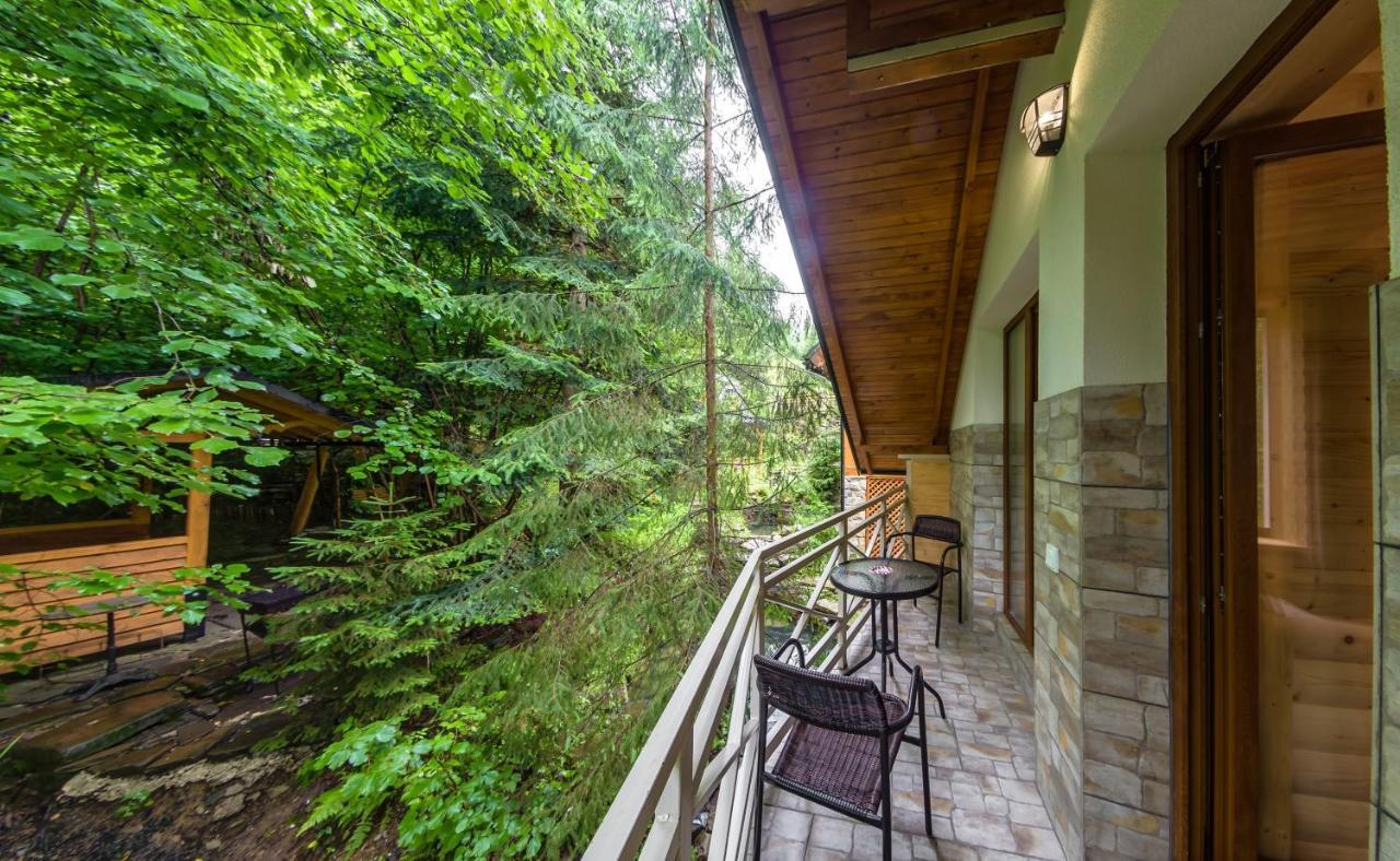 Karpatska Villa 米库利钦 外观 照片