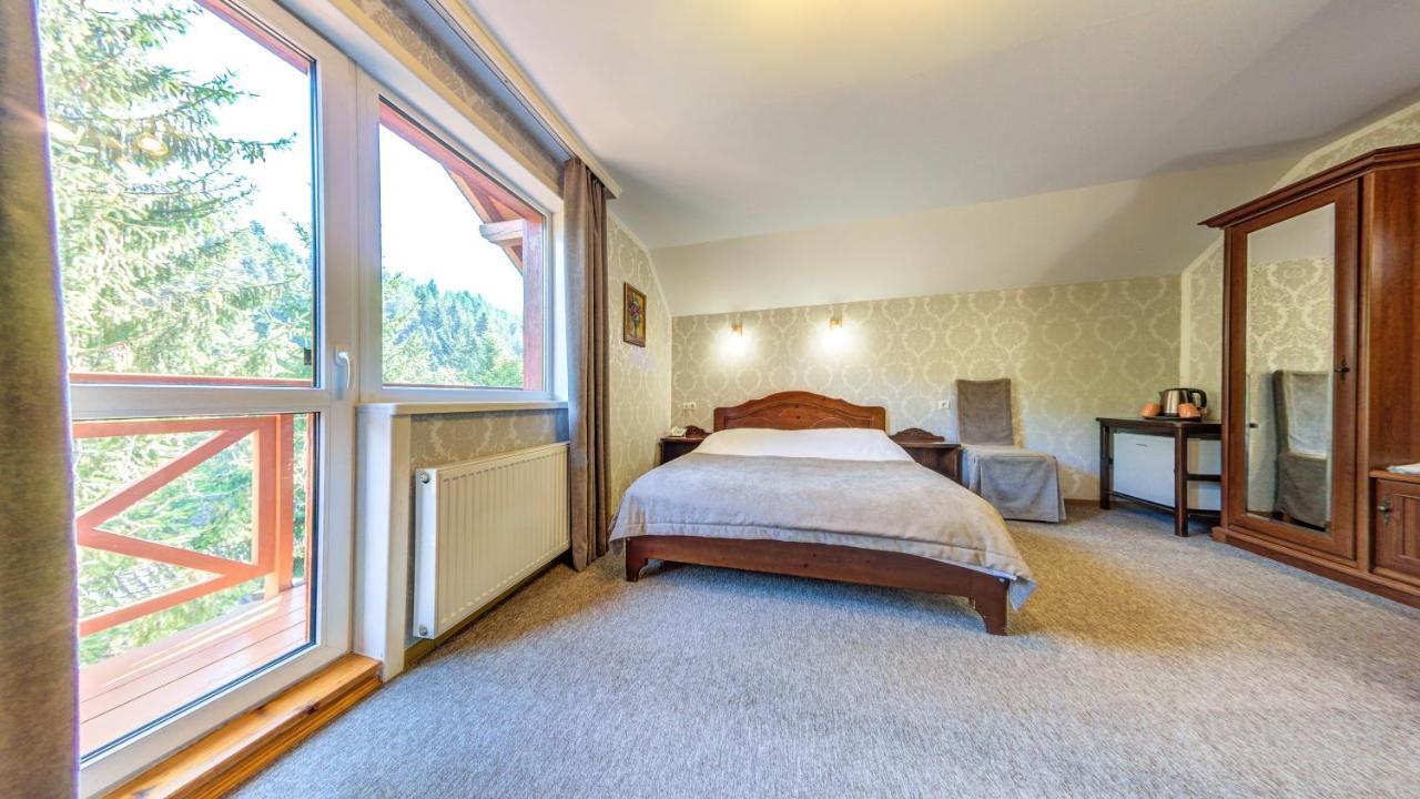 Karpatska Villa 米库利钦 外观 照片
