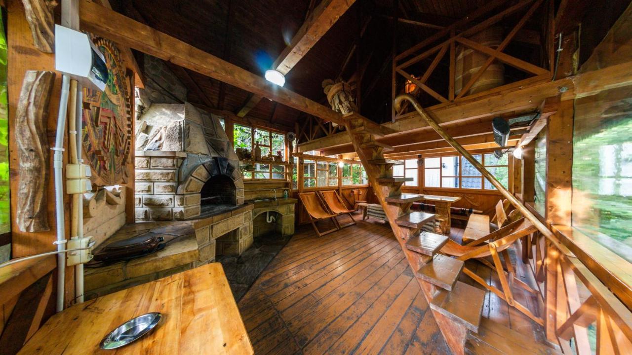 Karpatska Villa 米库利钦 外观 照片