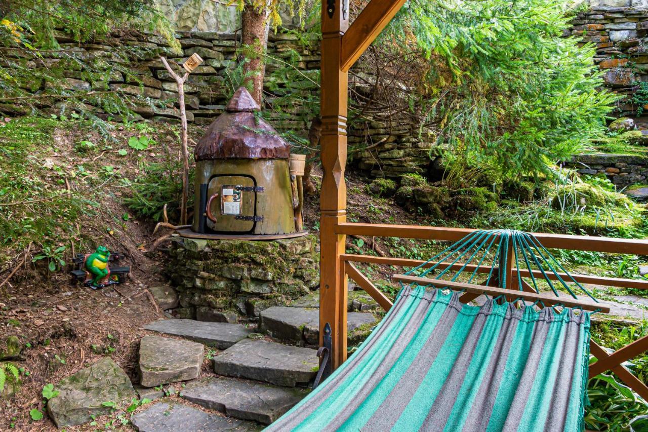 Karpatska Villa 米库利钦 外观 照片